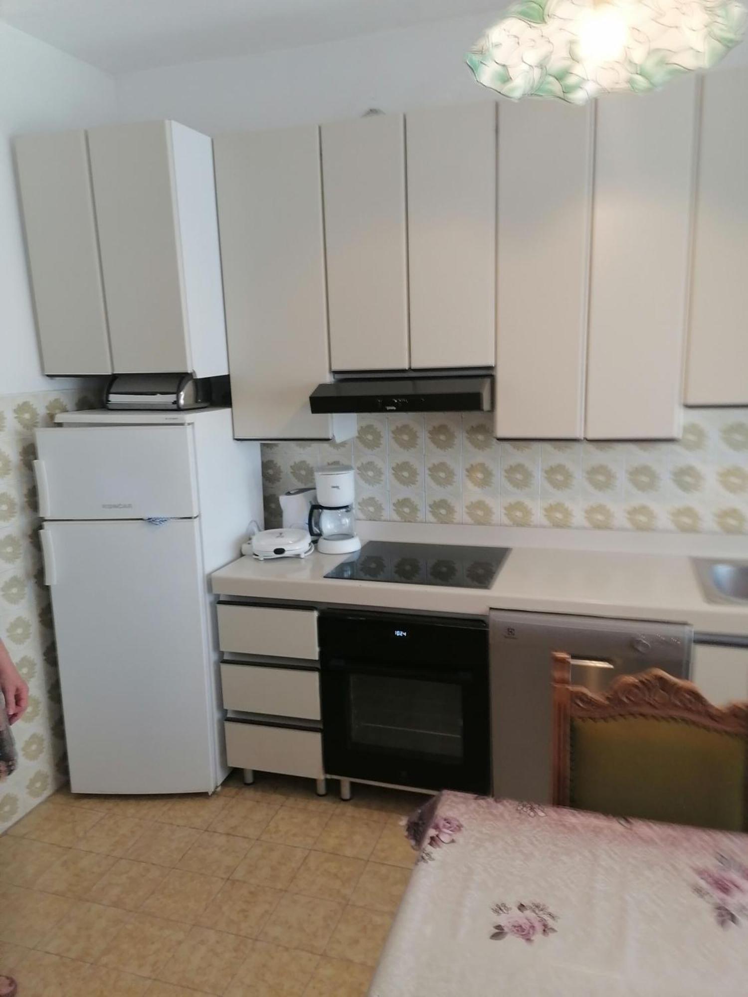 Apartment Gorda คาชเตลา ภายนอก รูปภาพ